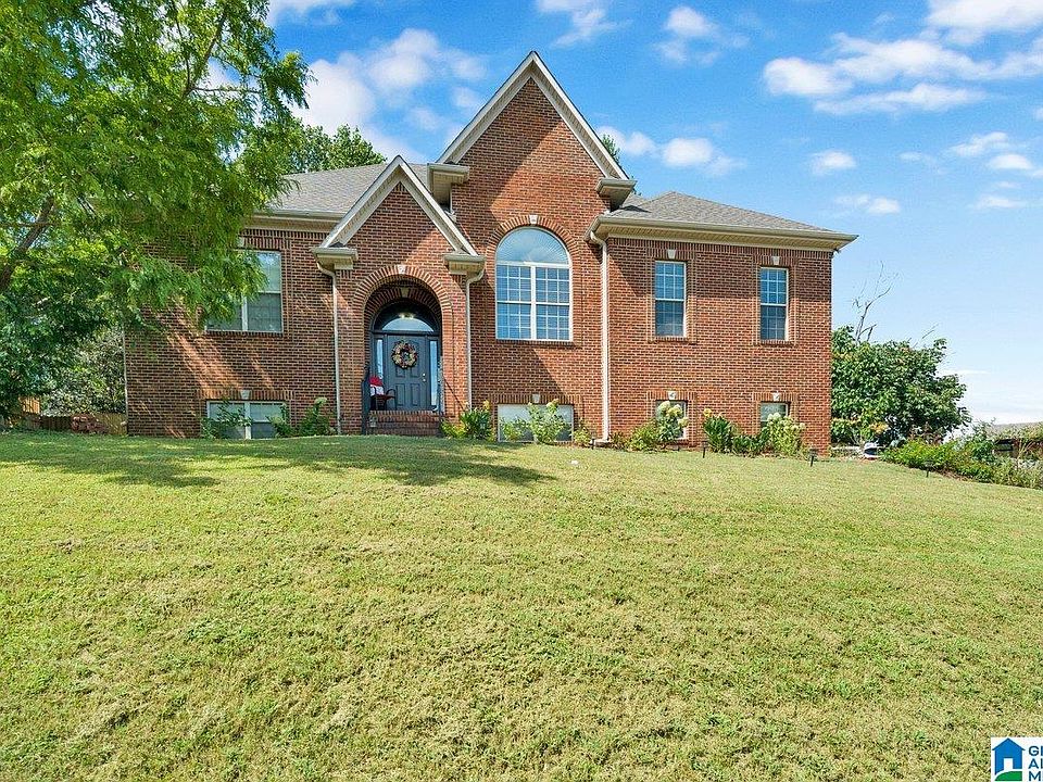 2nd image of 310 Deer Ridge Ln