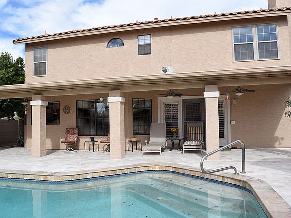 3rd image of 3215 E Cottonwood Ln
