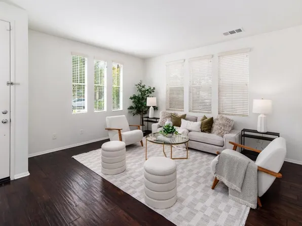 3428 Filoli Cir, Carlsbad, CA 92009