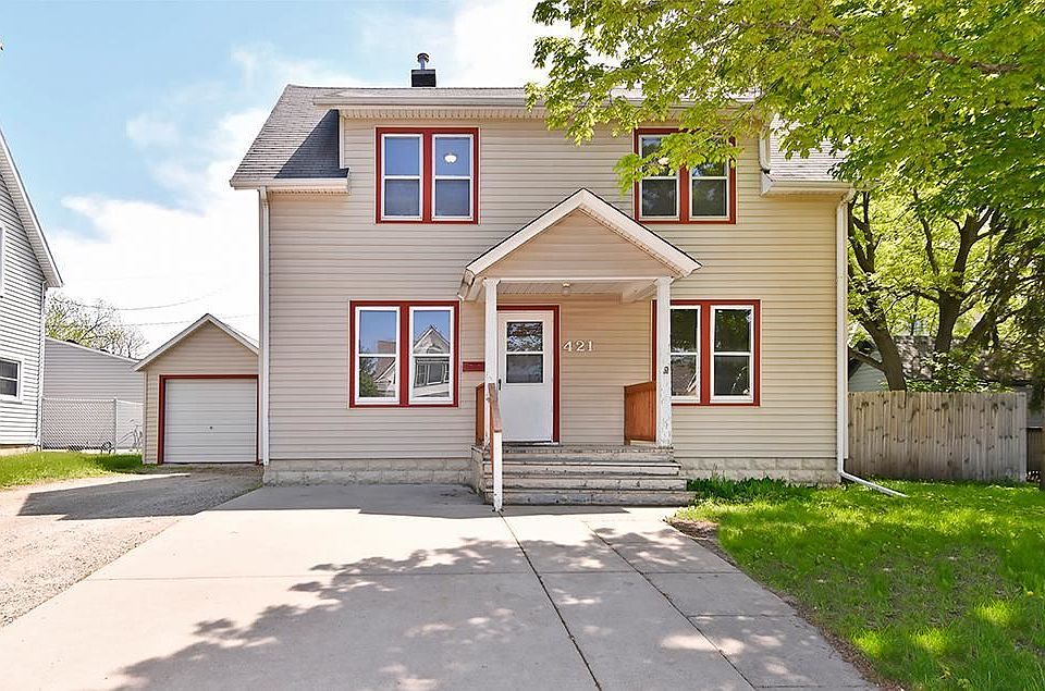 1st image of 421 S Oak Ave