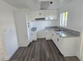 2400 Bay St #1, Bakersfield, CA 93301