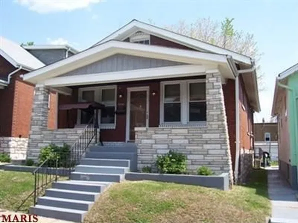 5418 Bates St, Saint Louis, MO 63116