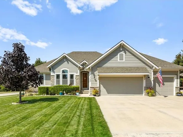 21682 W 176th Ter, Olathe, KS 66062