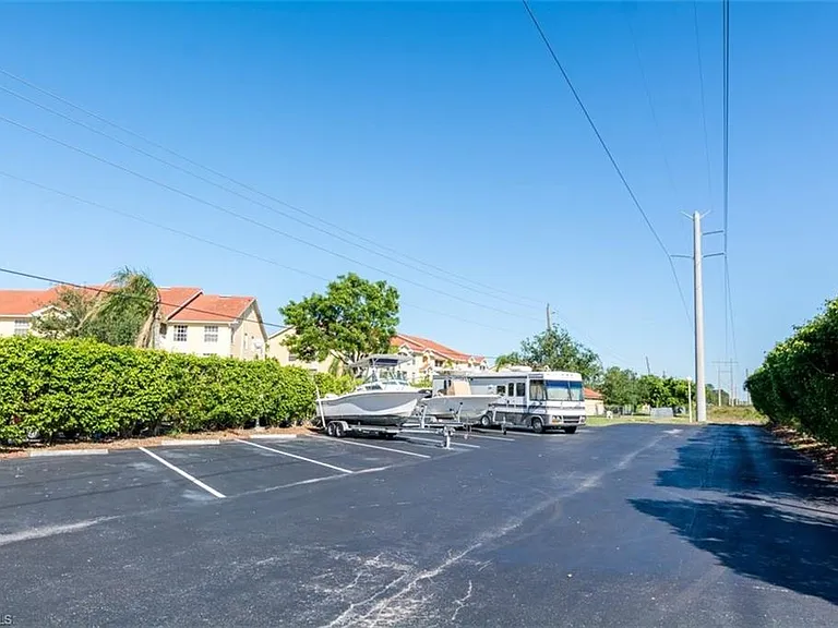4635 Saint Croix Ln #1218 — Photo 40
