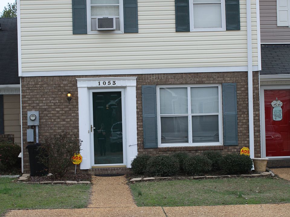 1st image of 1053 Fairfax Dr