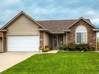 4301 132nd St, Urbandale, IA, 50323