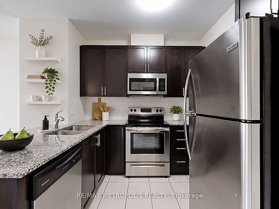 4th image of 7325 Markham Rd #228