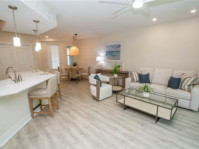 268 Indies Dr E #102 — Photo 8