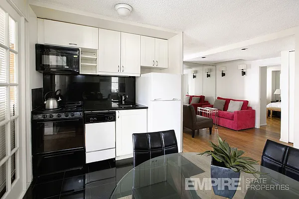 Rented by Empire State Properties | media 29
