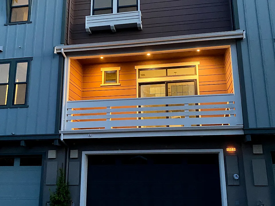 Garage/Back View