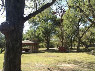 450 County Road 4225, Bonham, TX 75418