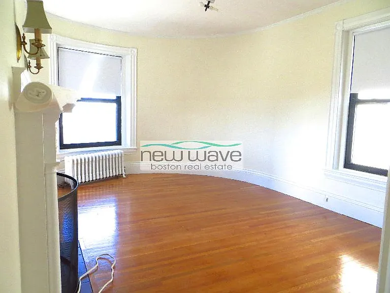 503 Beacon St #14 — Photo 13