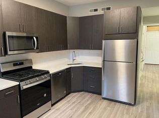 846 N Hoyne Ave APT 3R, Chicago, IL 60622