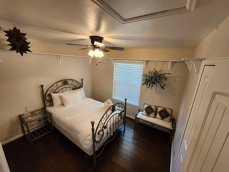 5541 Country Heights Dr — Photo 10