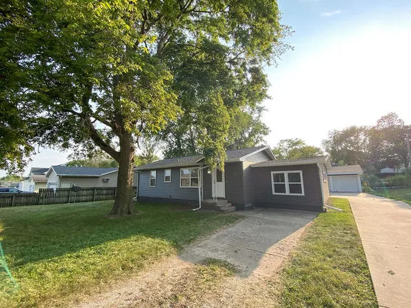313 Beedle Dr, Ames, IA 50014