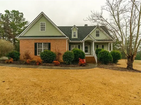 16 Lamplighter Cv, Cartersville, GA 30120