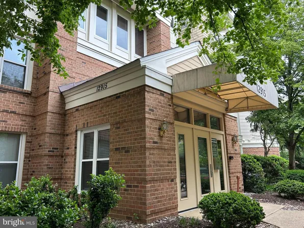 12915 Alton Sq APT 216, Herndon, VA 20170