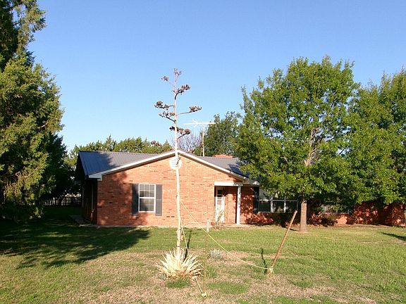 2nd image of 2581 County Road 145