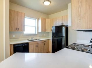 201 S Leroy Ave #L-302, Molalla, OR 97038