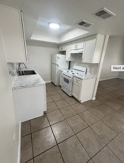 4407 Teri Rd #B — Photo 2