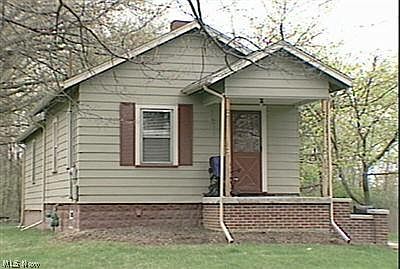 1st image of 863 Beechwood Ave