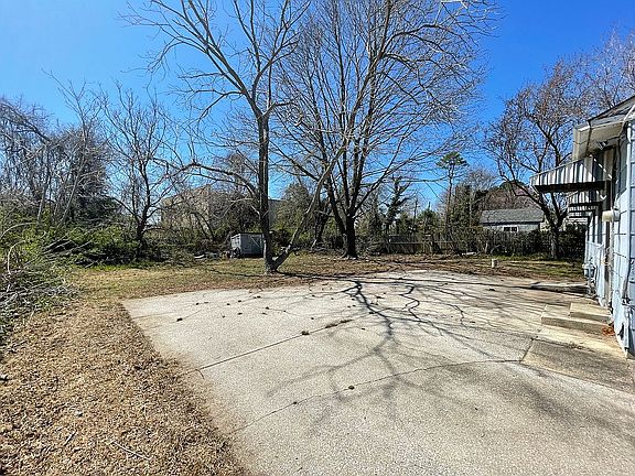 4th image of 6791 Washington Ave