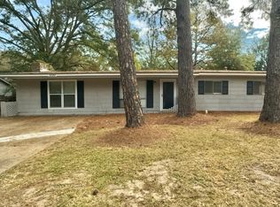3320 Ridgeland Dr, Jackson, MS 39212