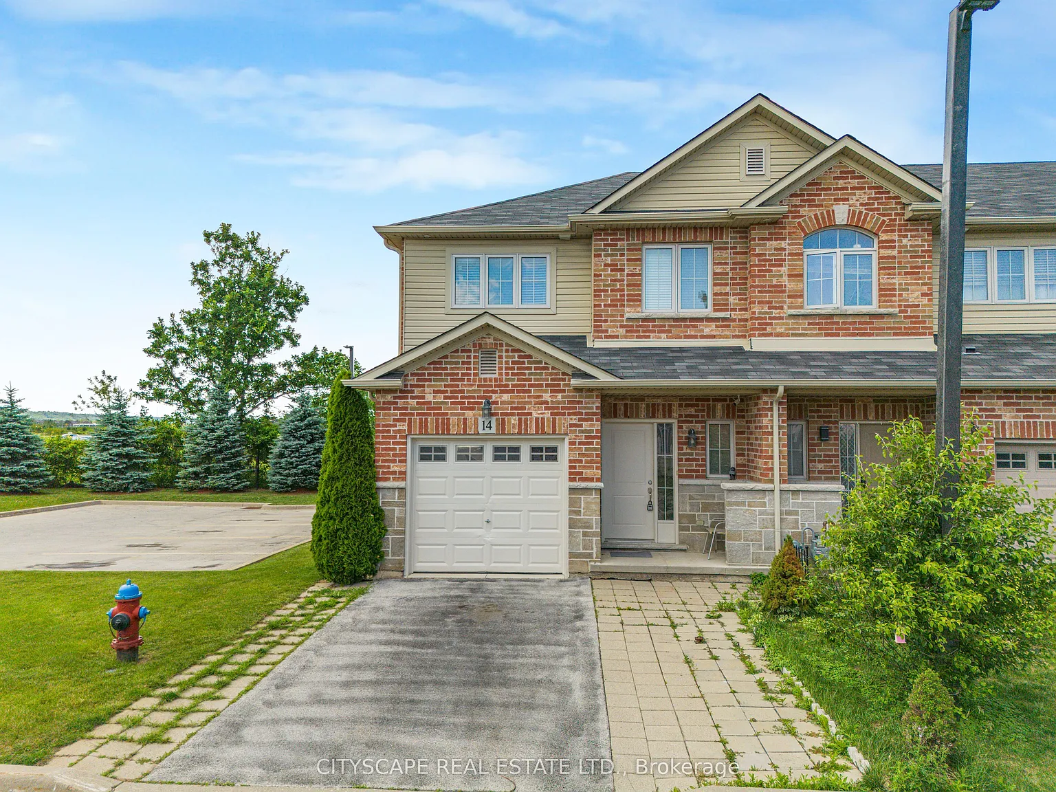 4 bed, $3,100 — Photo 1