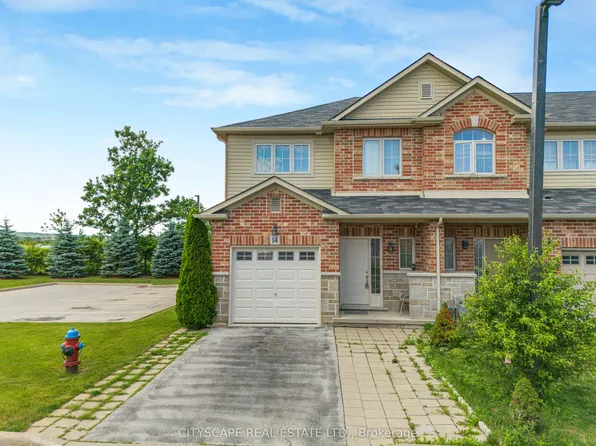 14 Redcedar Cres, Hamilton, ON L8E 0G3