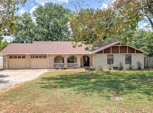8583 S 432nd Rd, Chouteau, OK 74337