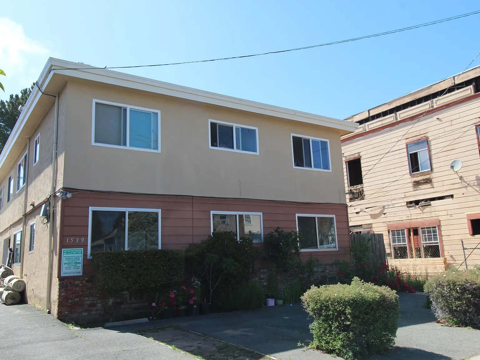 3 bed, 1.5 bath, $3,200 — Photo 1