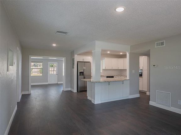 5th image of 3007 Nancy St