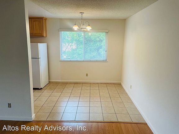 4th image of 513 Granger Ter APT 4