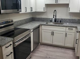 2411 Old Forge Ln APT 104, Las Vegas, NV 89121