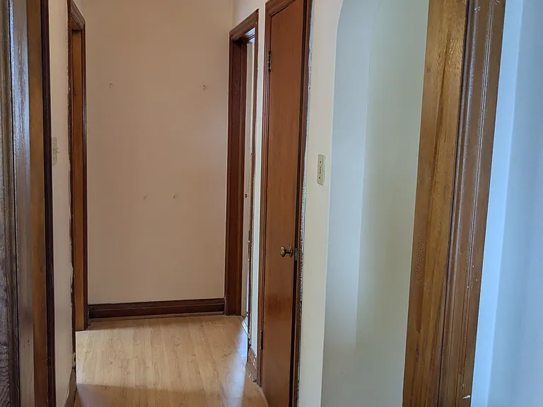 187 Neff St #UPPER — Photo 9