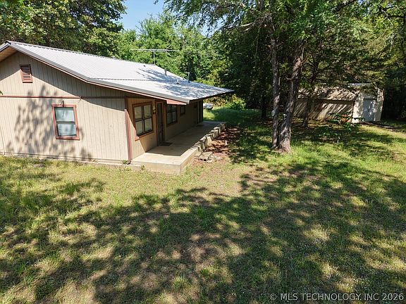 3rd image of 9420 E 120th Rd