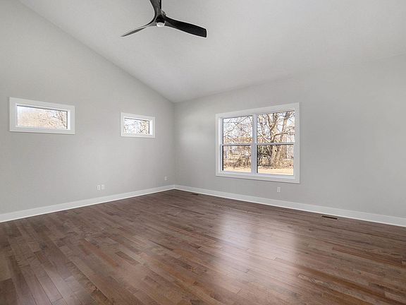 5th image of 10963 Mystic Trail St