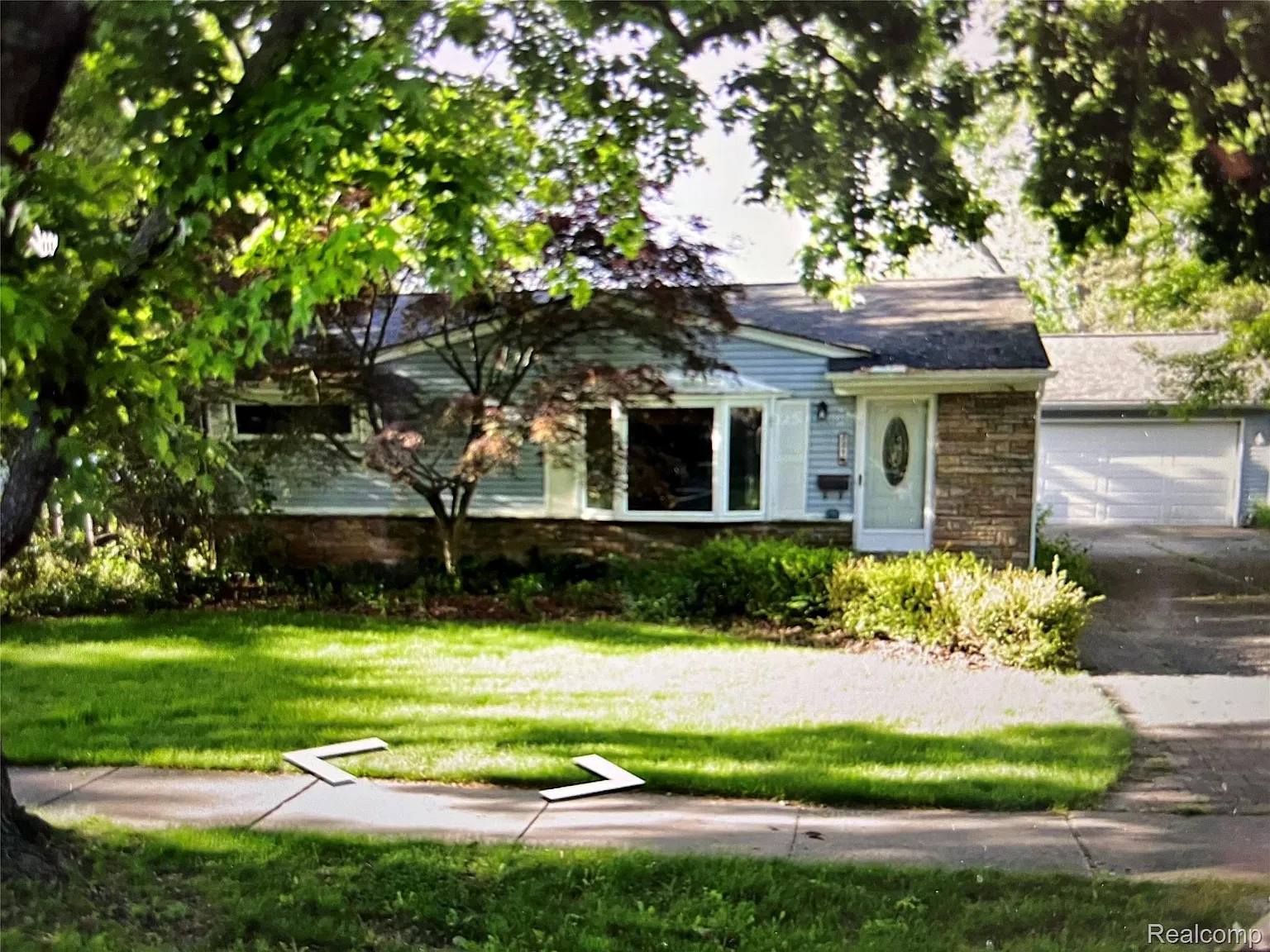 221 Reitman Ct photo 1