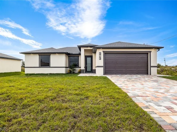 2713 25th St SW, Lehigh Acres, FL 33976