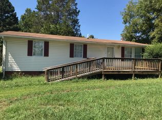 9325 Ridge Rd, Arvonia, VA 23004