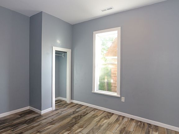 5th image of 323 S Main St