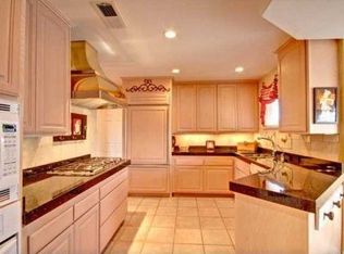 3611 Udall St, San Diego, CA 92106