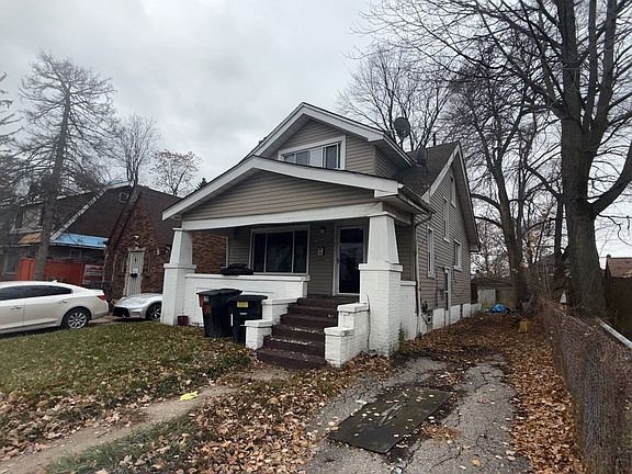 2nd image of 14045 Sussex St