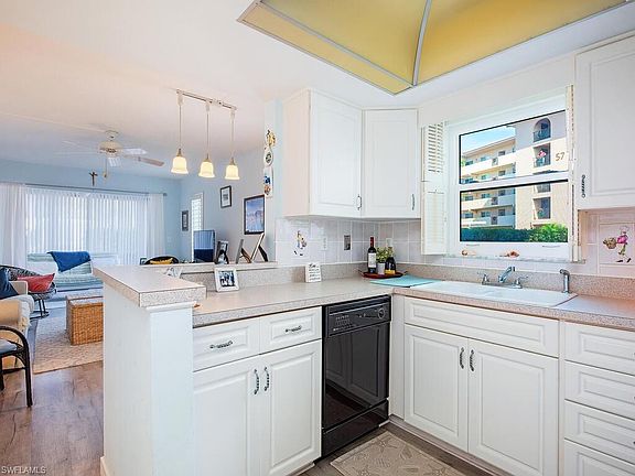 4th image of 53 High Point CIR W #101