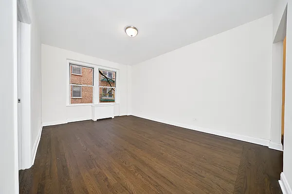 Rented by Living New York | media 11