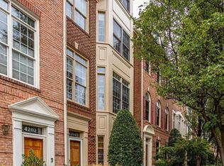 4204 11th St N, Arlington, VA 22201
