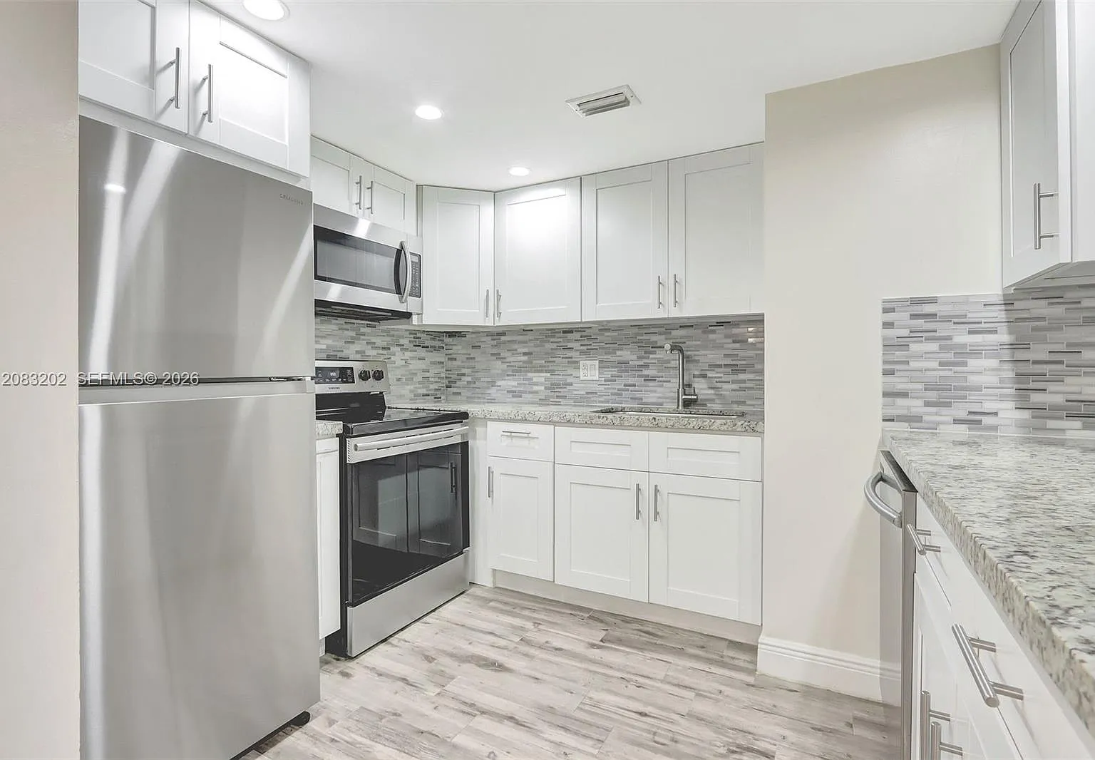 Kings Creek West Condo Bl — Photo 4