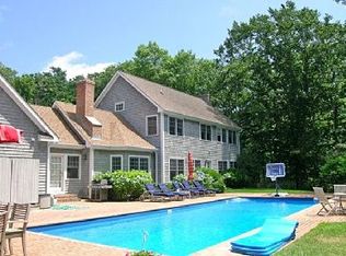 15 Deepwood Ln, Amagansett, NY --