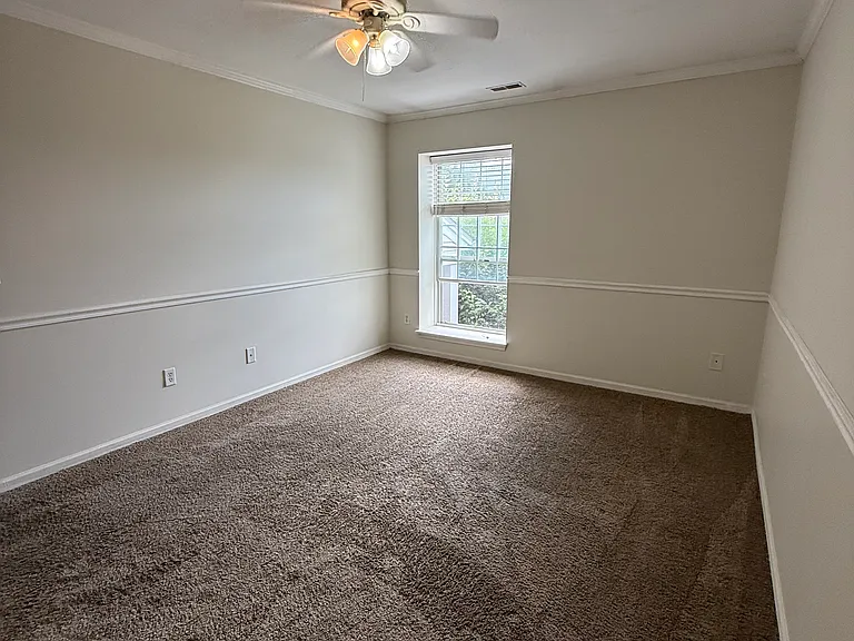 52179 Heatherstone Ave — Photo 12