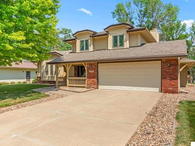 6423 S 92nd St, Omaha, NE, 68127